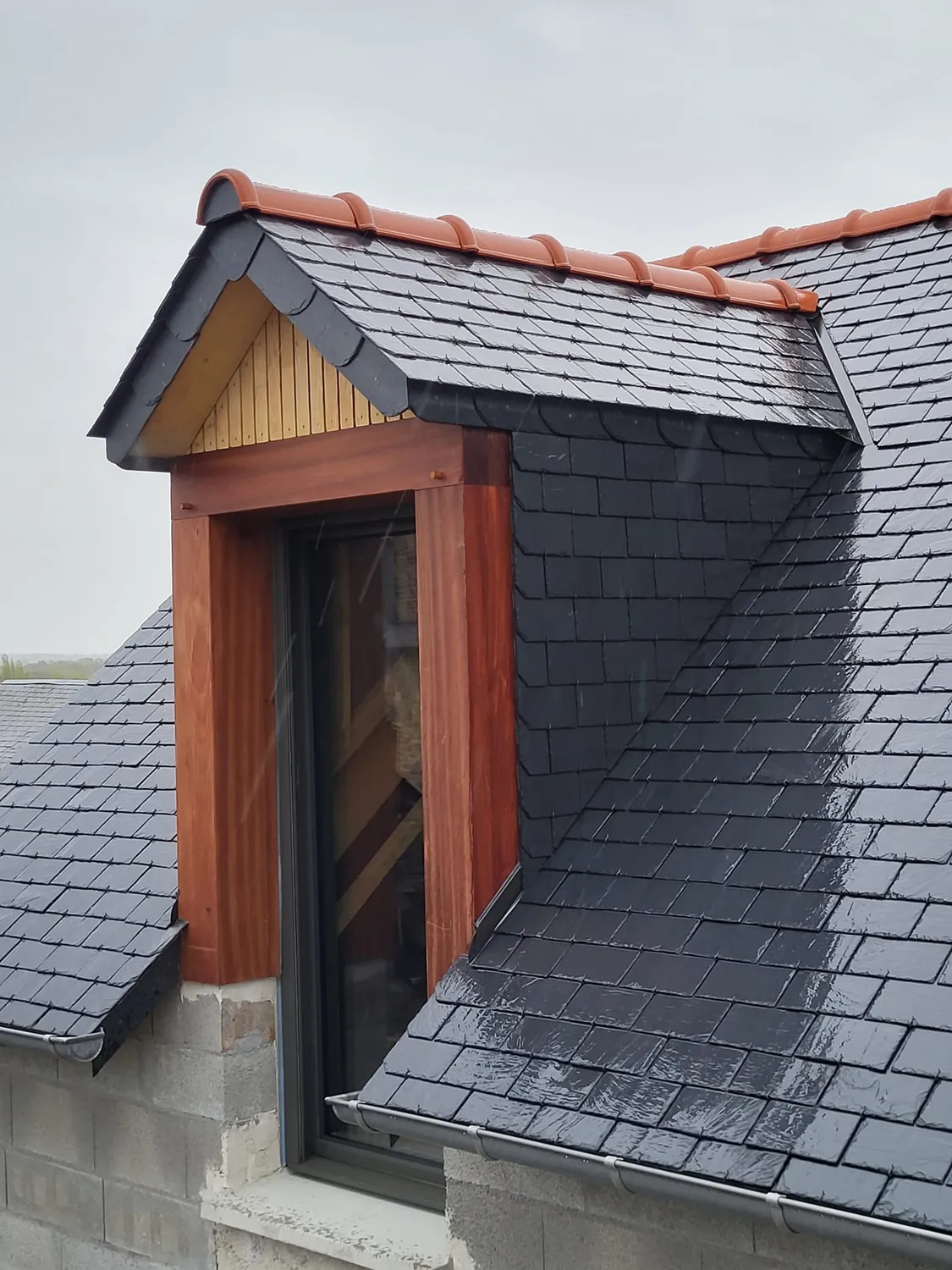 demoussage de toiture cancale