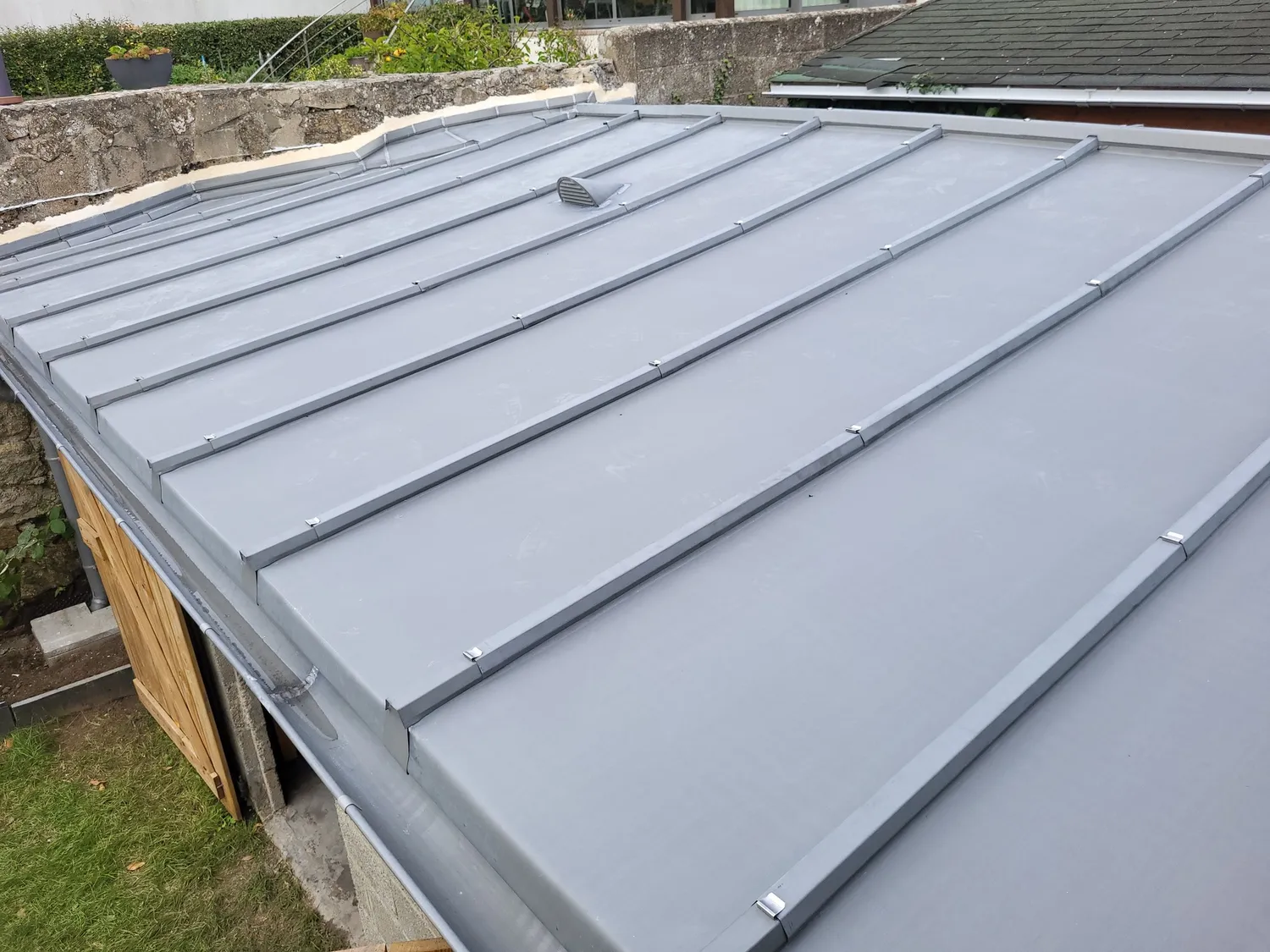 pose de fenetres de toit combourg